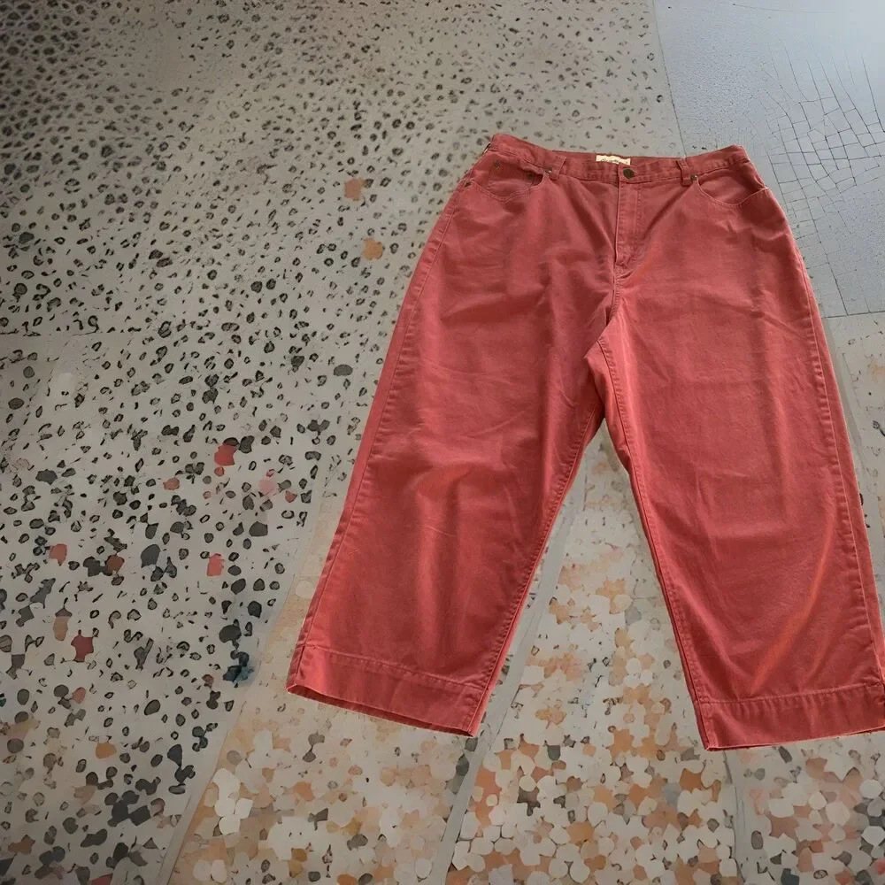 Eddie Bauer Capris 18W High Rise Rose Cotton Excellent Condition Elastic Waist